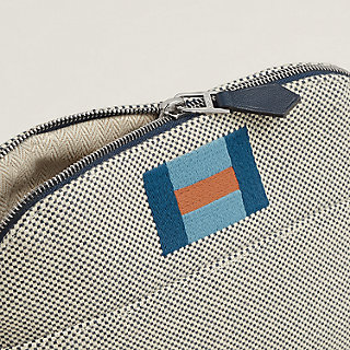 エルメスのポーチ小さいです。 HERMES エルメス ボリードポーチ ミニミニ Bolide Mini 103772M